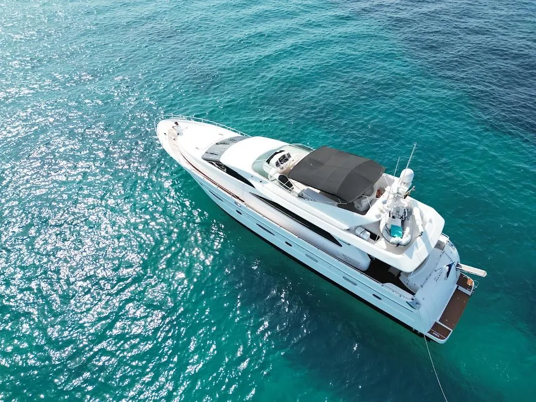 Hotel Magnificent Luxury Yacht In Barcelona Center